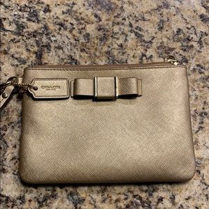 Coach pocket purse